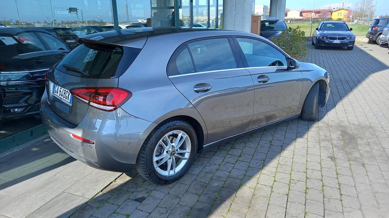 Mercedes-benz A 180 d Automatic Business