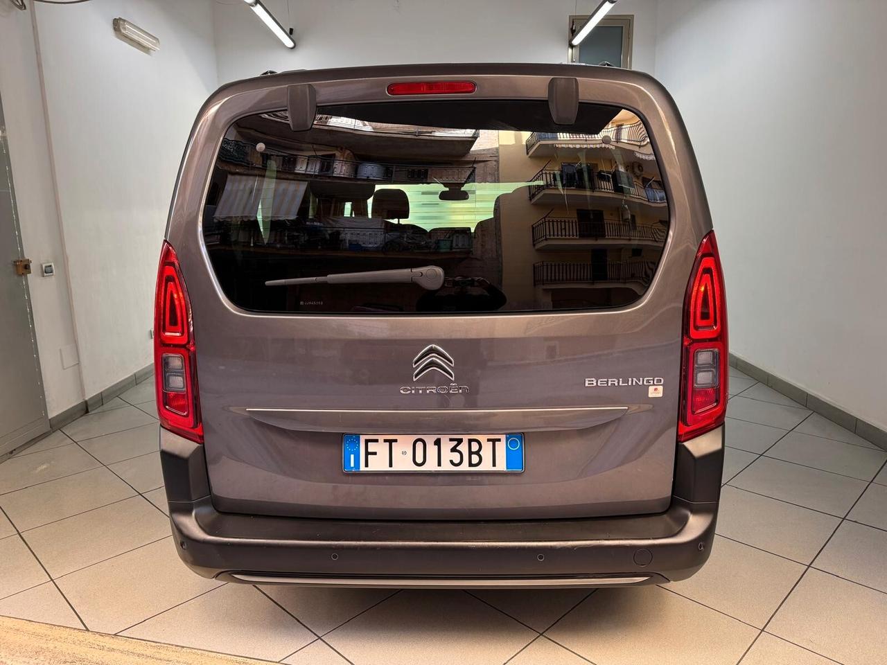 Citroen Berlingo XL 1.5 Diesel 130/cv 7 POSTI Shine