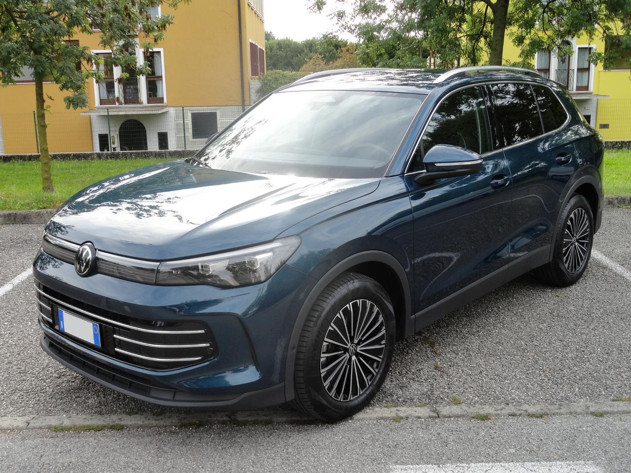 Volkswagen Tiguan 2.0 TDI 150 CV SCR DSG Elegance