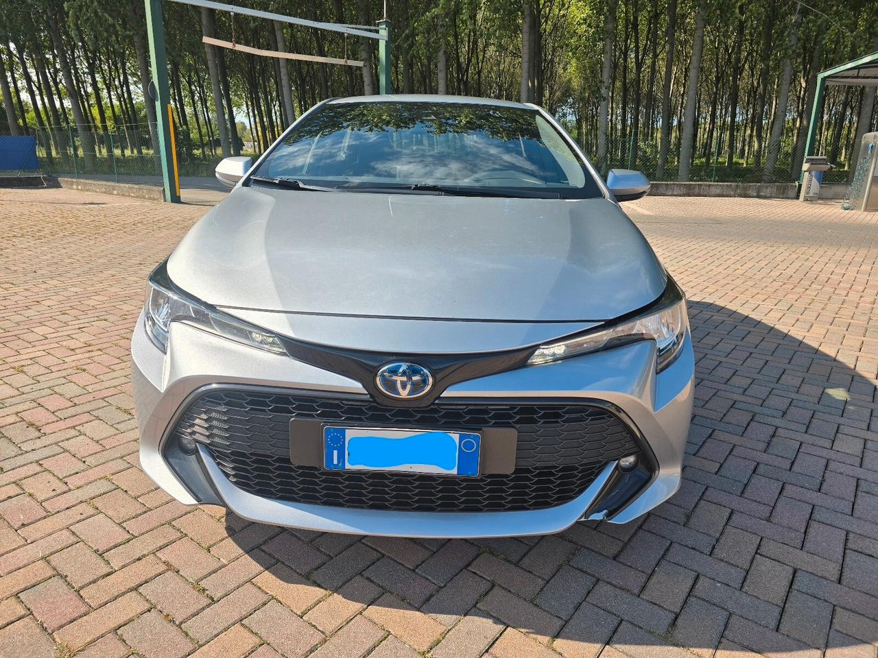 Toyota Corolla 1.8 Hybrid Business