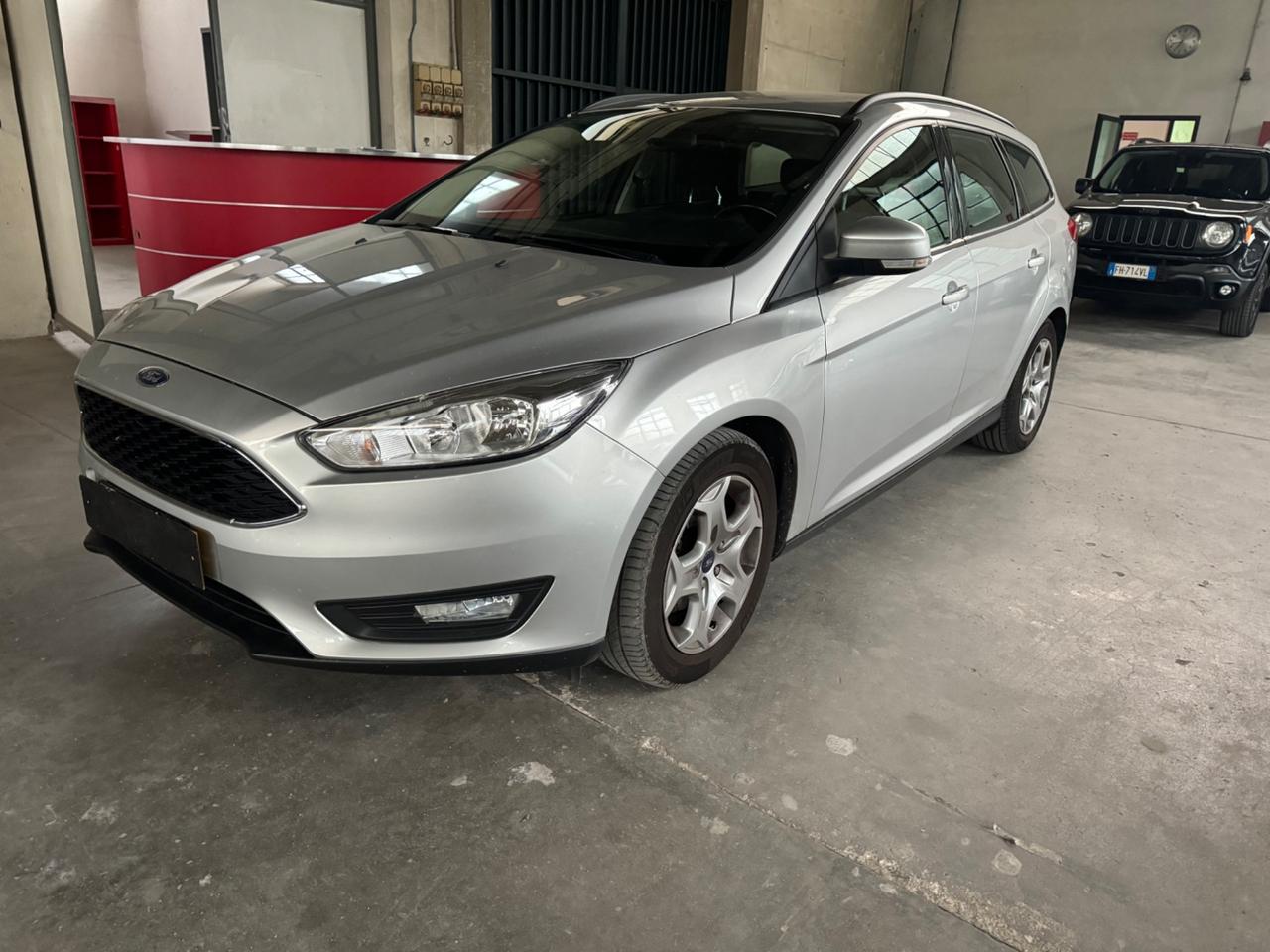 Ford Focus 1.6 120 CV GPL SW Plus