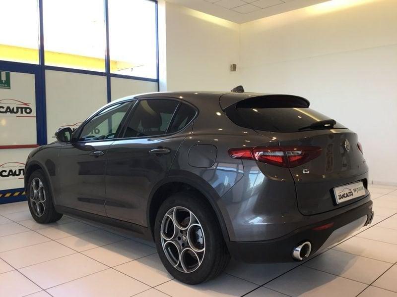 Alfa Romeo Stelvio 2.2 Turbodiesel 210 CV AT8 Q4 Super
