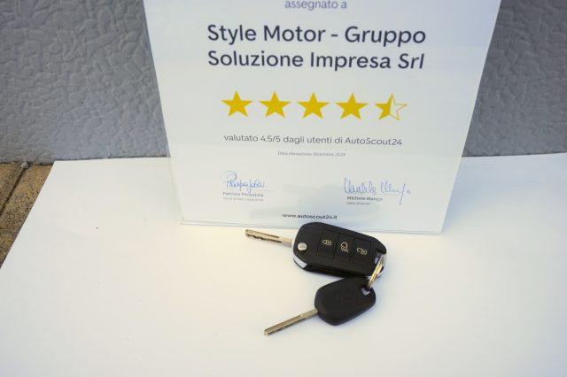 PEUGEOT 2008 1.6 e-HDi 92 CV Stop&Start