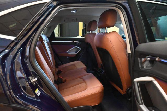 AUDI Q3 SPB 35 TDI S-TR.BUSINESS S-LINE 19" CAM360°RADAR!!