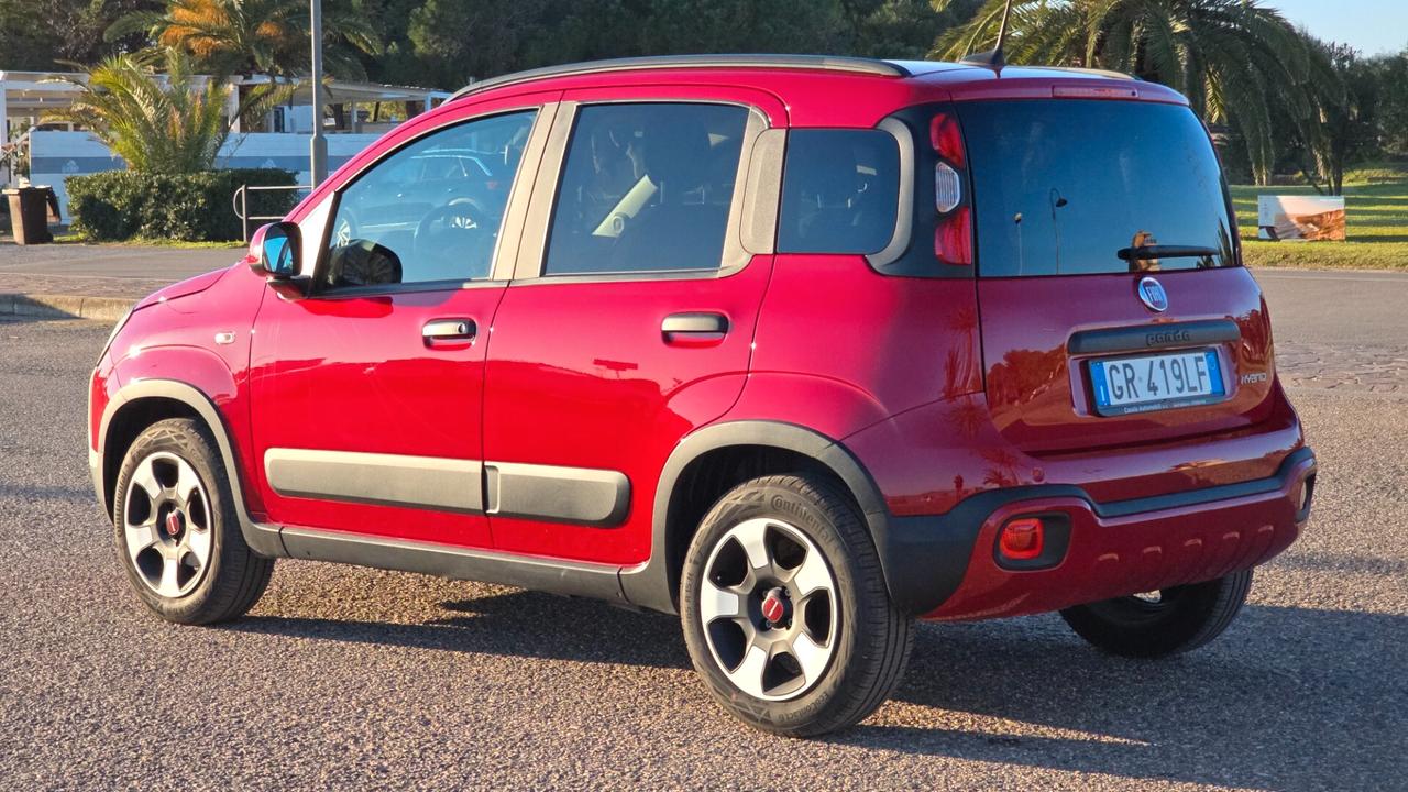 Fiat Panda Cross 1.0 FireFly S&S Hybrid