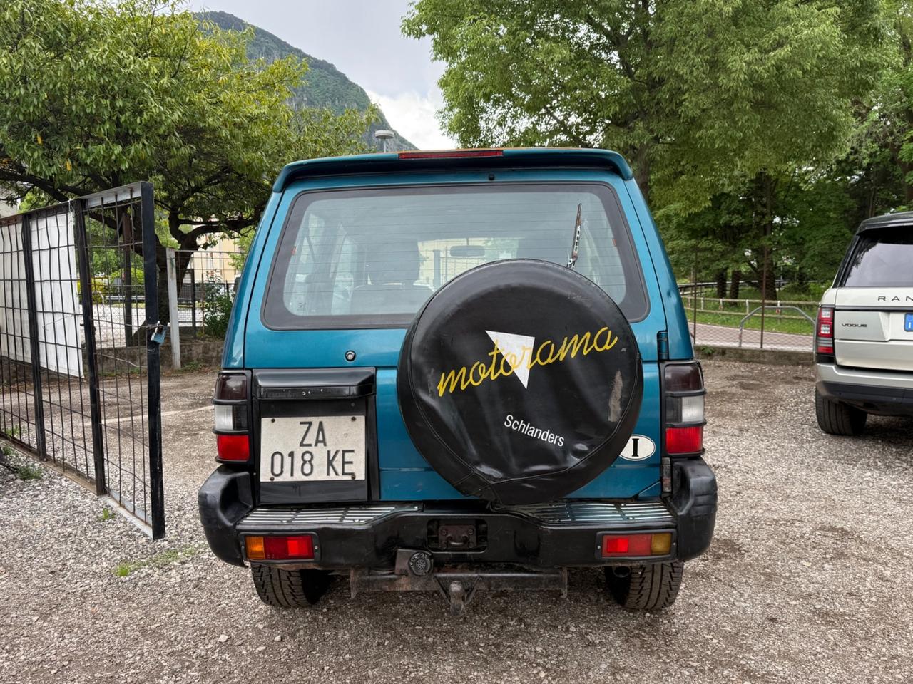 Mitsubishi Pajero GLS 2.5. PER COMMERCIANTI/OPERATORI DEL SETTORE