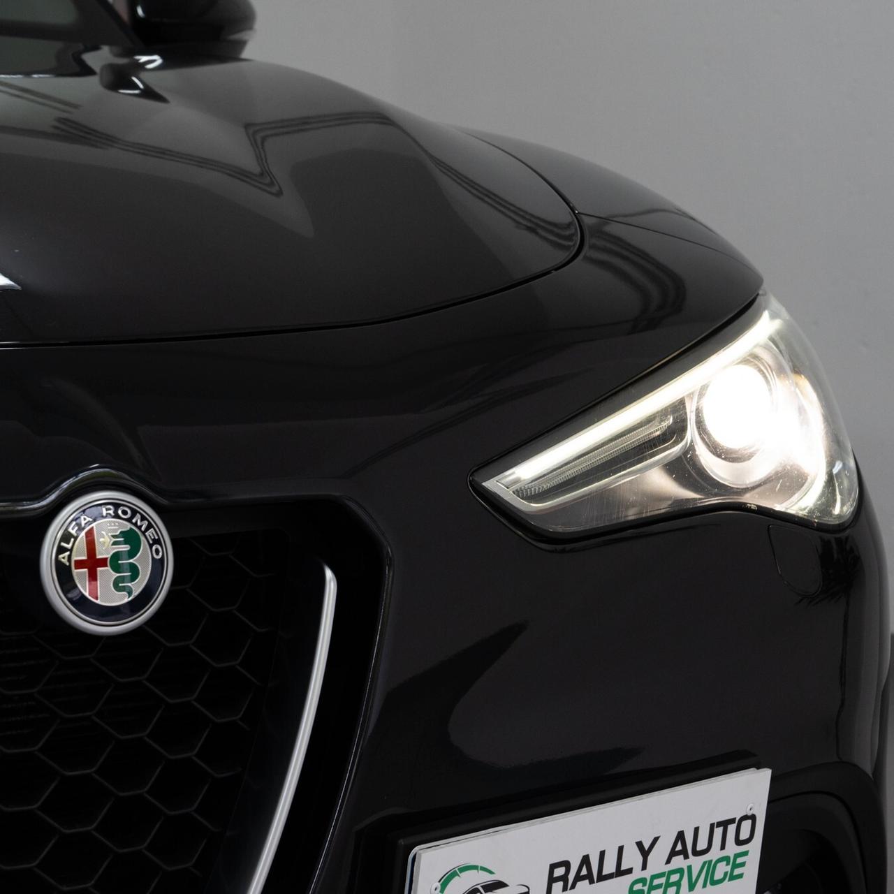 Alfa Romeo Stelvio Q4 2.2 190 CV