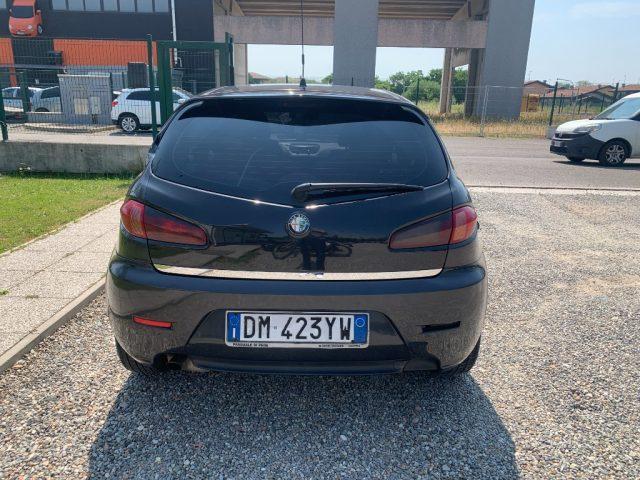 ALFA ROMEO 147 1.9 JTD (120) 5 porte Distinctive