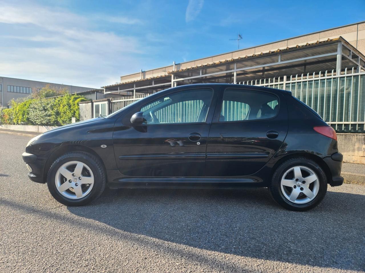 Peugeot 206 1.4 5p X NEOPATENTATI