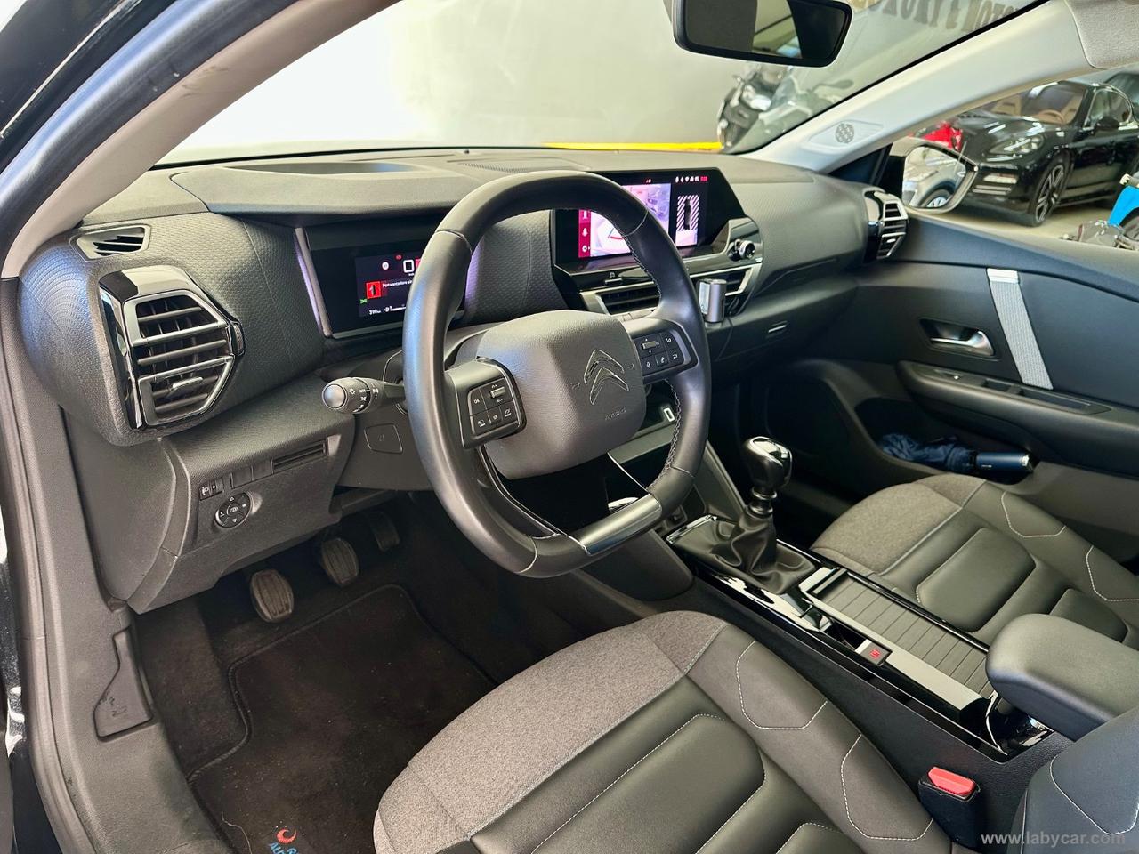 CITROEN C4 PureTech 130 S&S Shine CERT