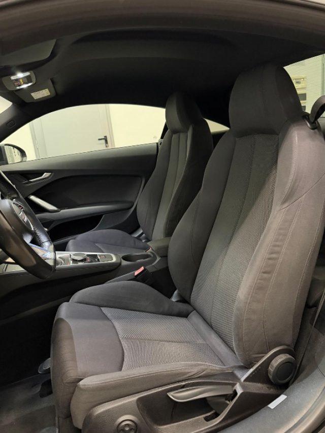 AUDI TT Coupé 1.8 TFSI S line //BELL1SS1MA//