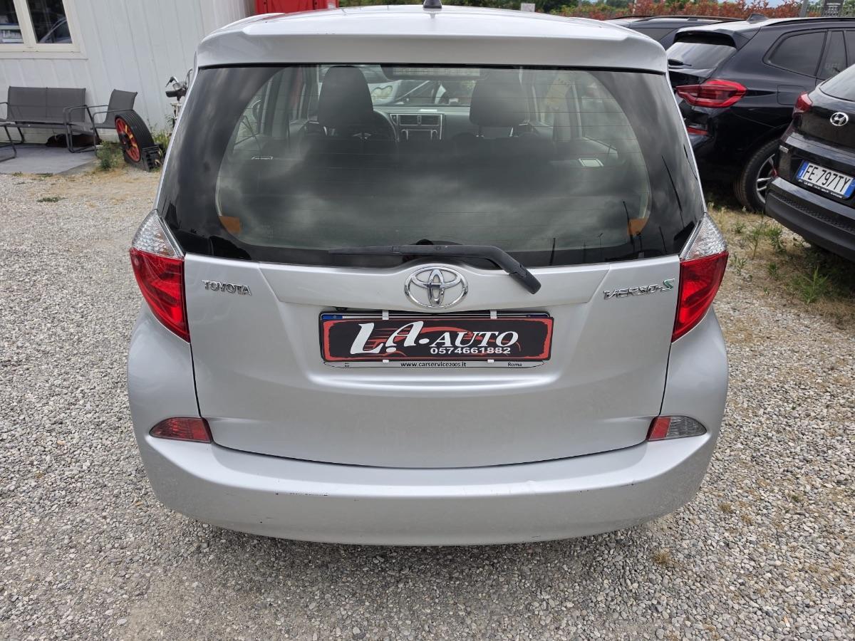 TOYOTA - Verso-S 1.4d Active mt