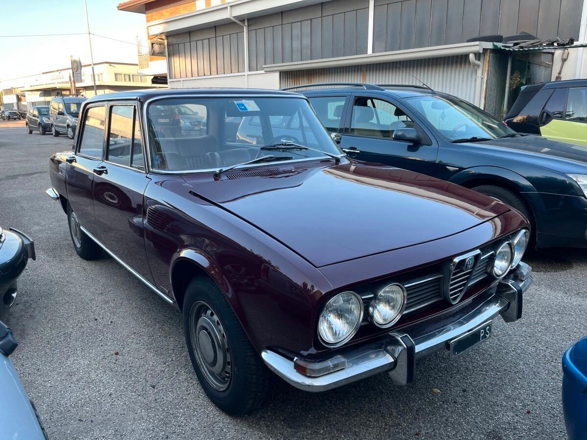 Alfa Romeo 1750