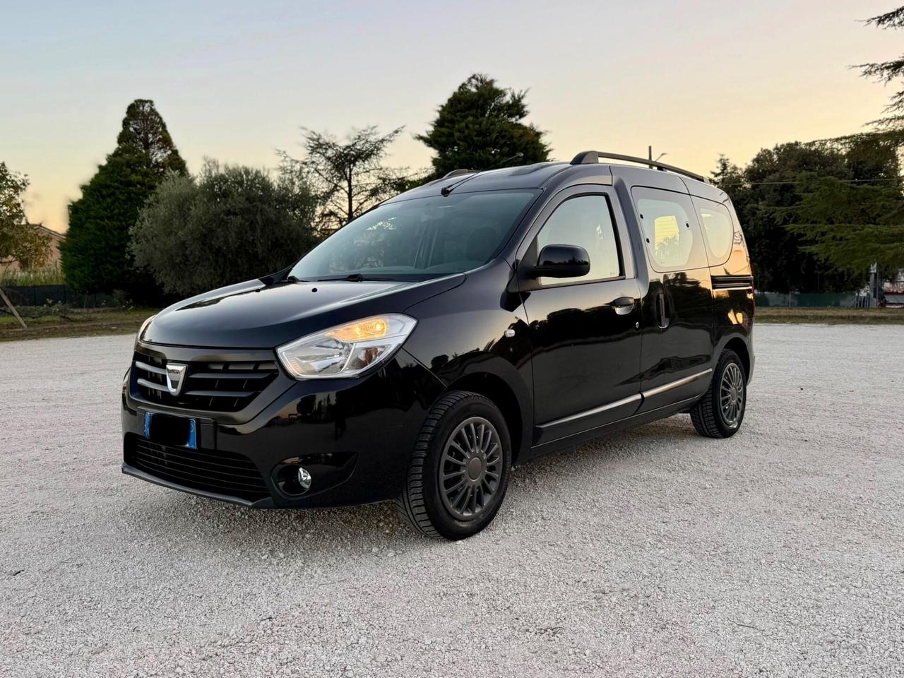 Dacia Dokker con posti 1.6 GPL neopatentati UNIPROPR
