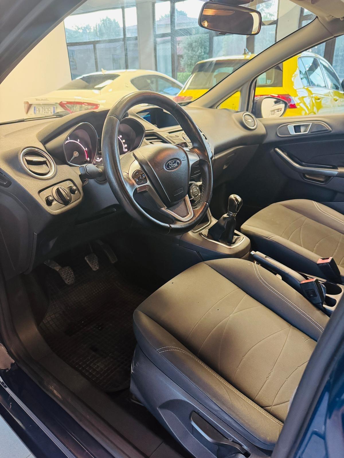 Ford Fiesta 1.5 TDCi 75CV 5 porte
