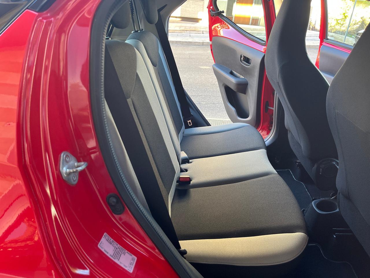 Toyota Aygo 1.0 VVT-i 69 CV 5 porte x-play