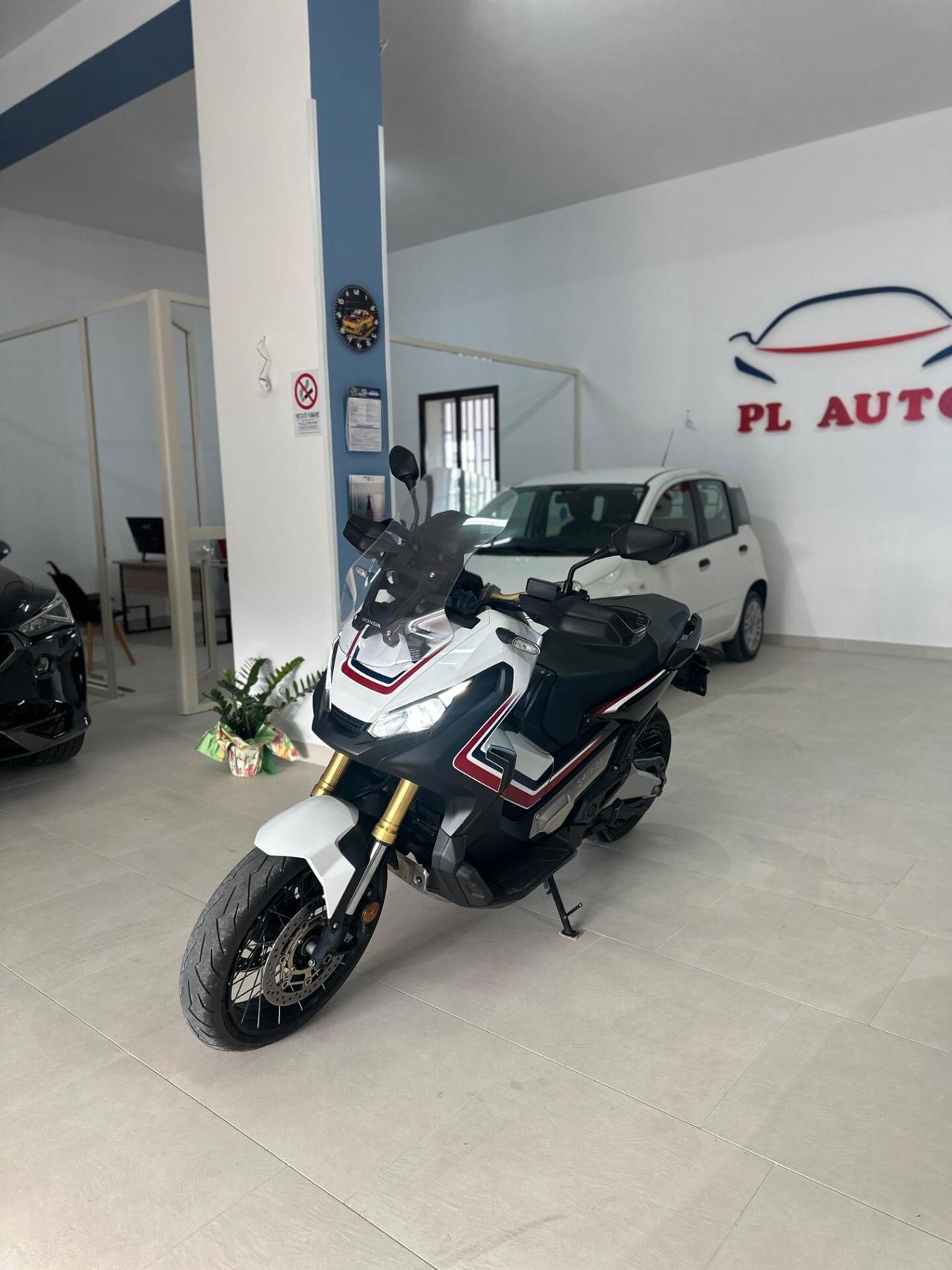 Honda X-ADV 750 sport
