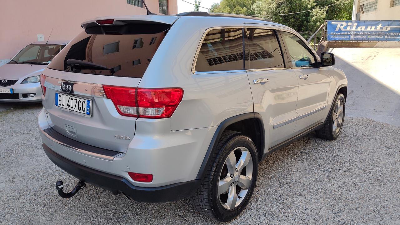 Jeep Grand Cherokee 3.0 CRD Overland + Gancio