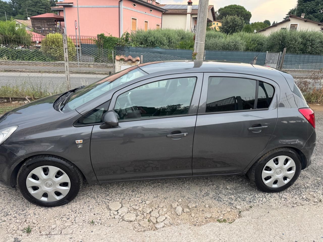 Opel Corsa 1.2 80CV 5 porte GPL-TECH Edition