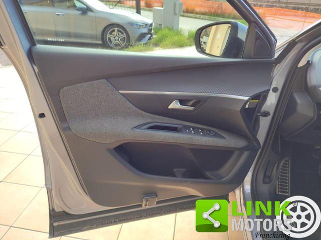 PEUGEOT 3008 BlueHDi 120 S&S EAT6 Allure