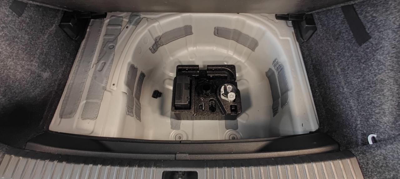 Seat Arona 1.0 EcoTSI XPERIENCE