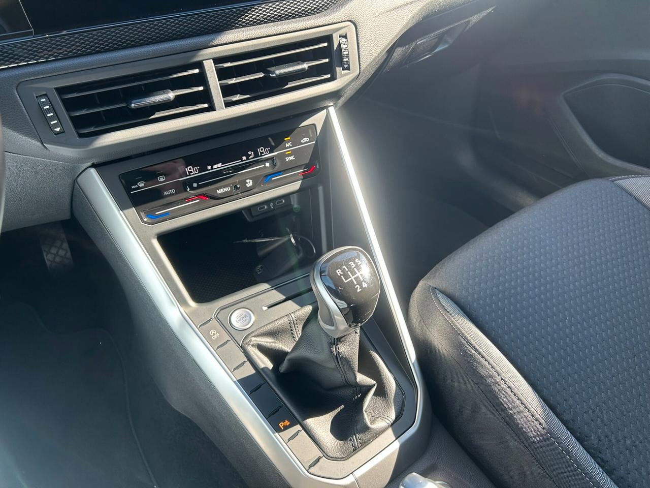 Volkswagen Taigo 1.0 TSI 95CV Life - OK NEOPATENTATI