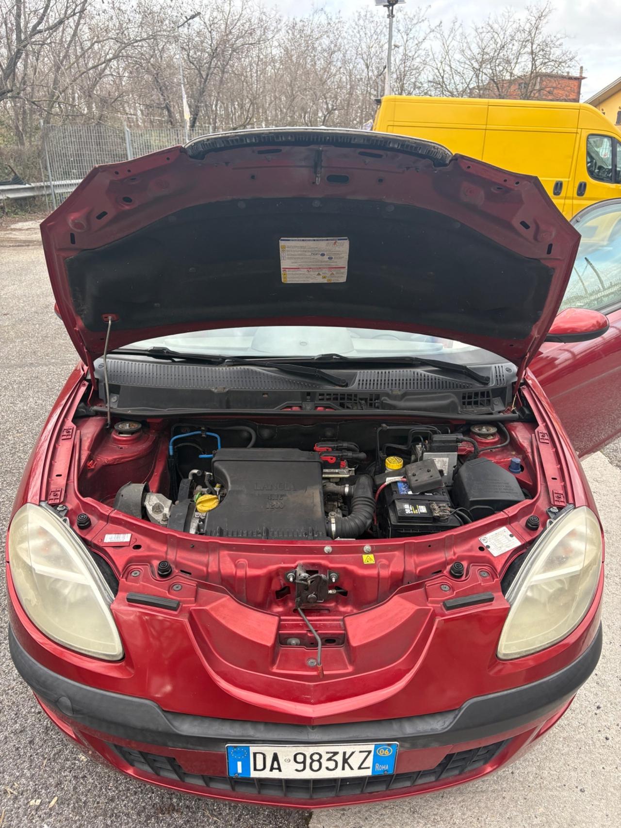 Lancia Ypsilon 1.2 16V Platino 94000 km