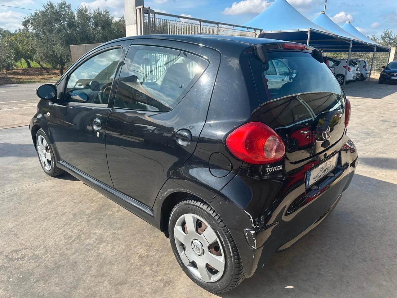 Toyota Aygo 1.0 12V VVT-i 5 porte