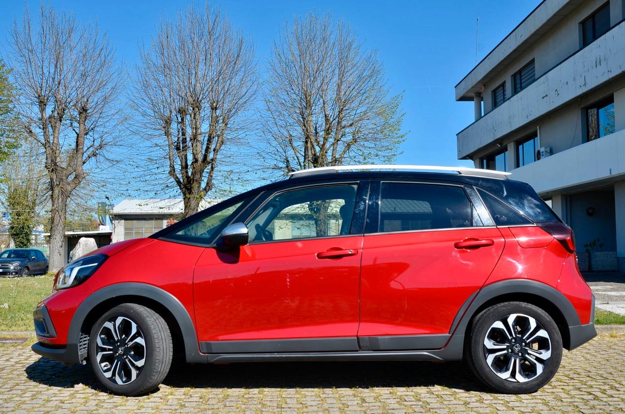 HONDA JAZZ CROSSTAR 1.5 HEV EXECUTIVE BICOLOR 98cv ECVT, UNICOPROPRIETARIO, SERVICE HONDA, UFF ITALIANA, EURO 6D, HIGH BEAM, RETROCAMERA, APPLE ANDROID, PERMUTE