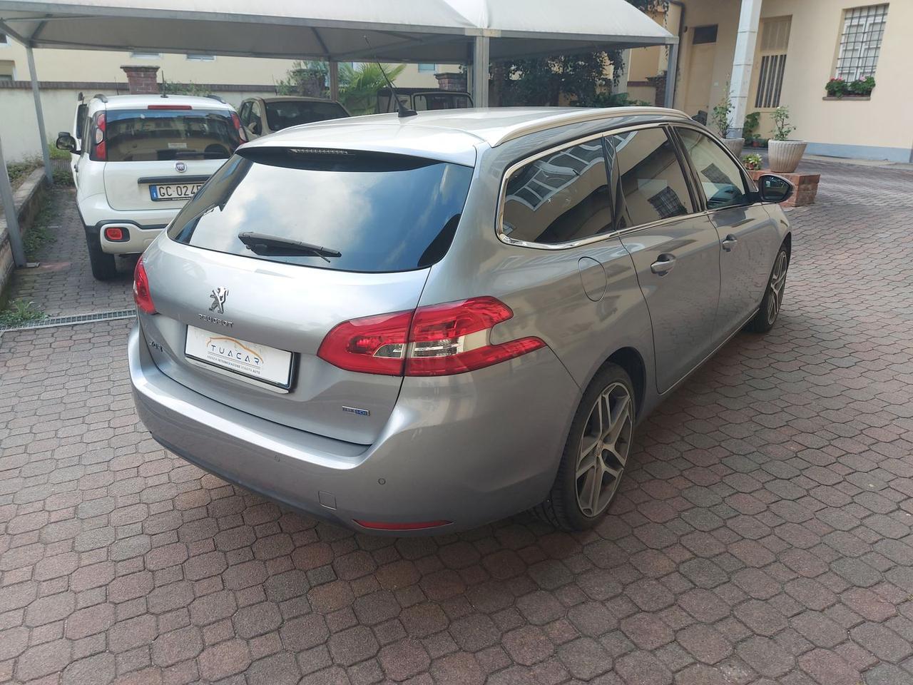 Peugeot 308 Allure 1.6 Blue HDI 120 SW
