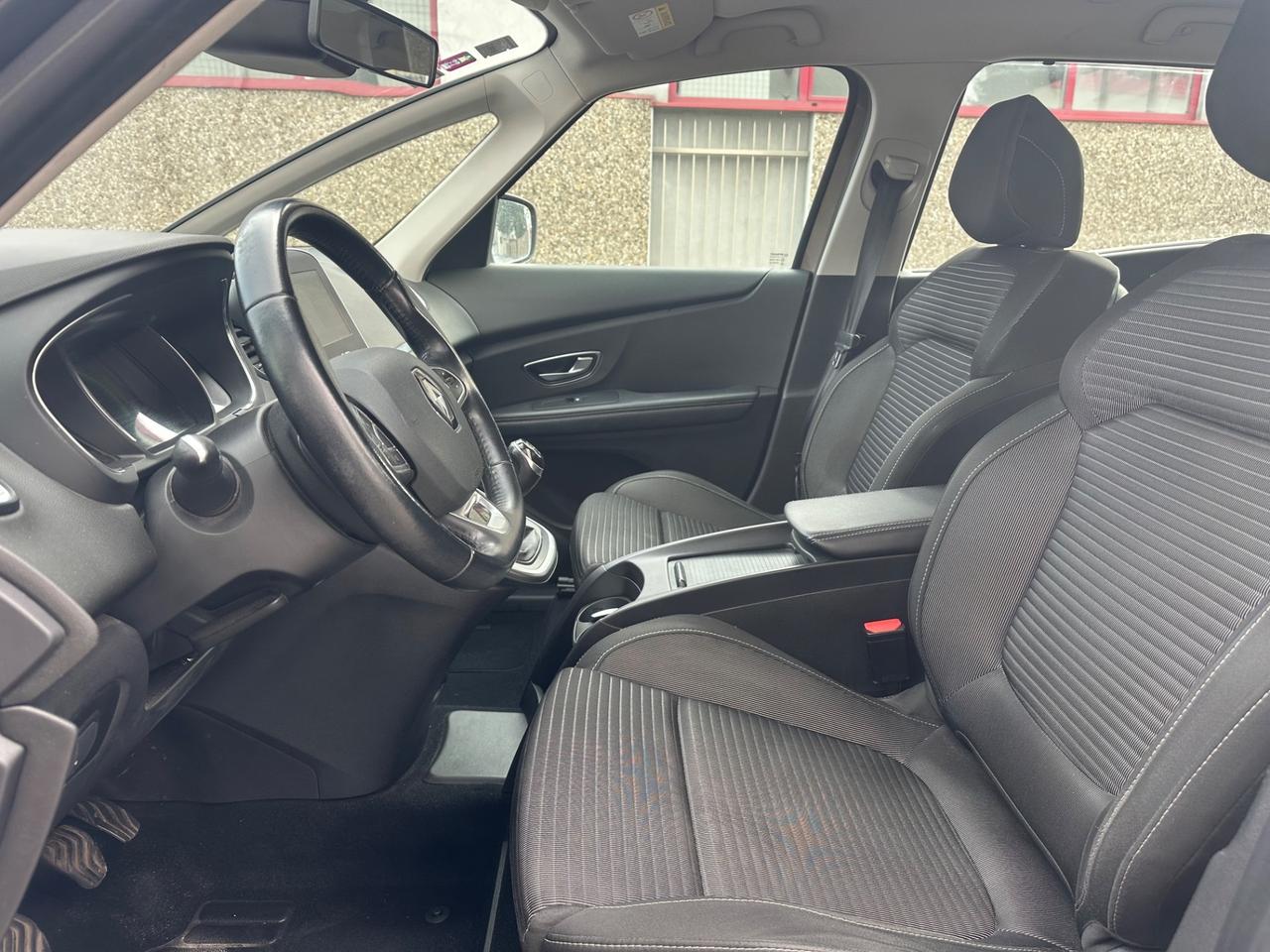 Renault Grand Scenic TCe 130 CV Energy Initiale Paris