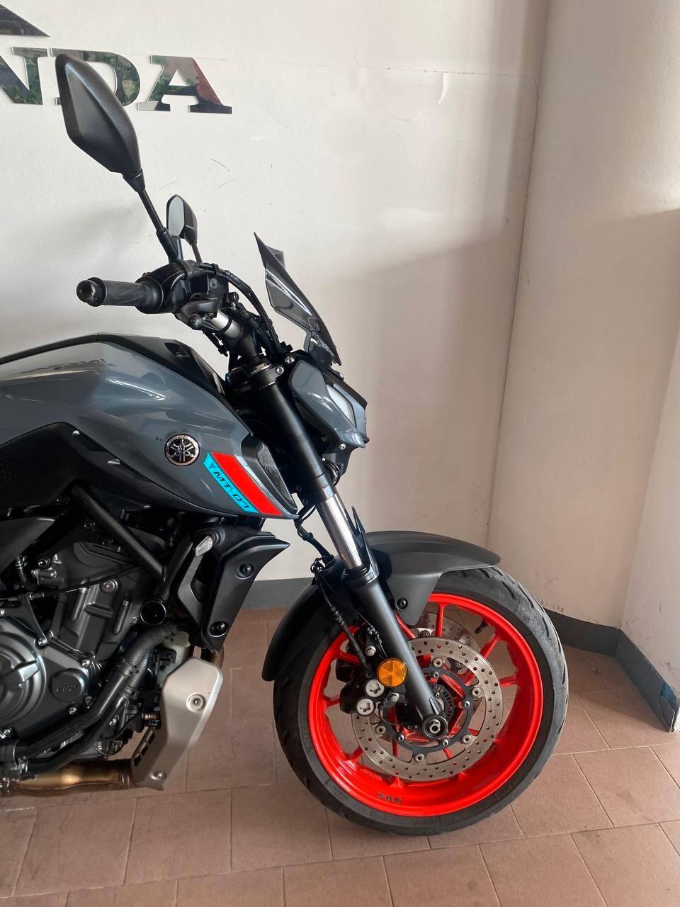 Yamaha MT-07