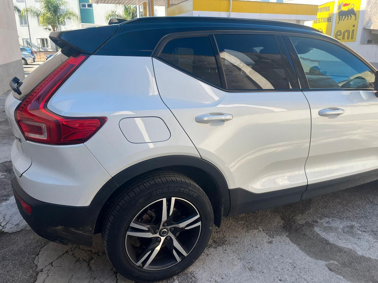 Volvo XC40 D3 AWD Geartronic R-design