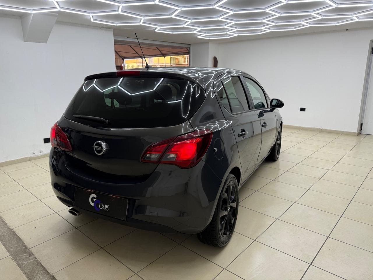 Opel Corsa 1.4 90CV GPL Tech 5 porte Cosmo