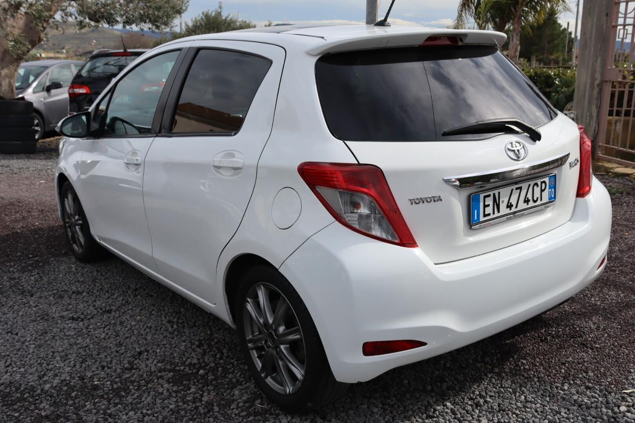 Toyota Yaris 1.4 D-4D 5 porte PANORAMA C.AUTOMATICO