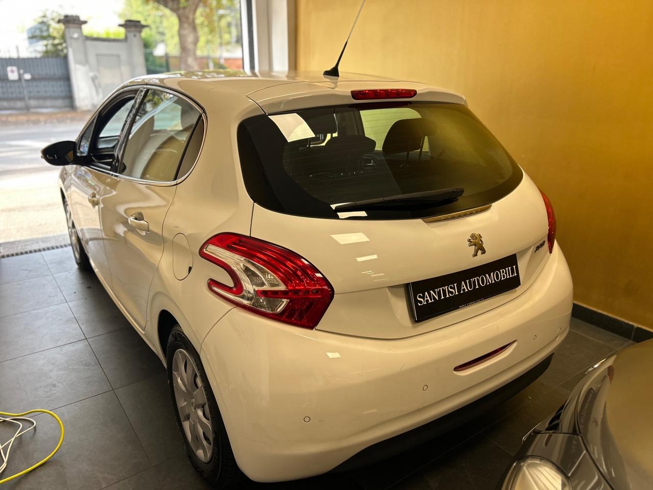 Peugeot 208 1.2 VTi 82 CV 5 porte Active
