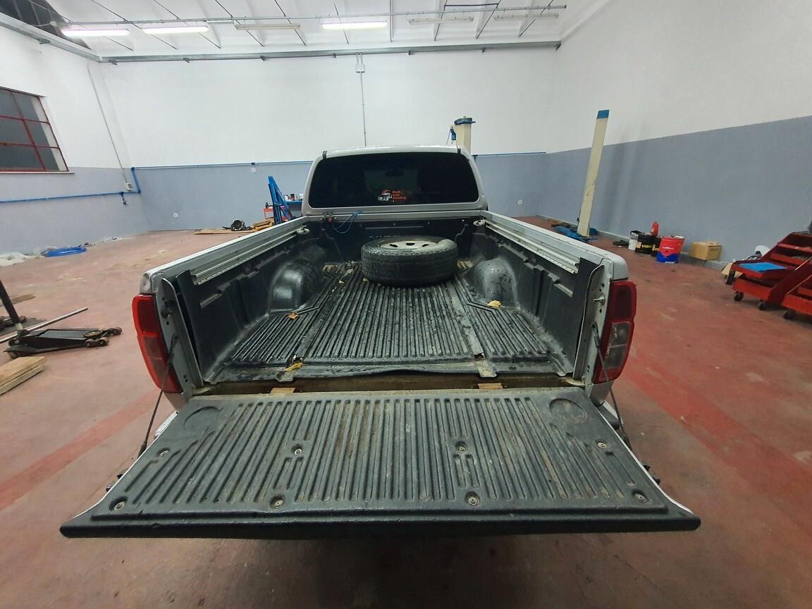 Nissan Navara (D40) 2.5 dCi 190CV 4WD Cab. Singola