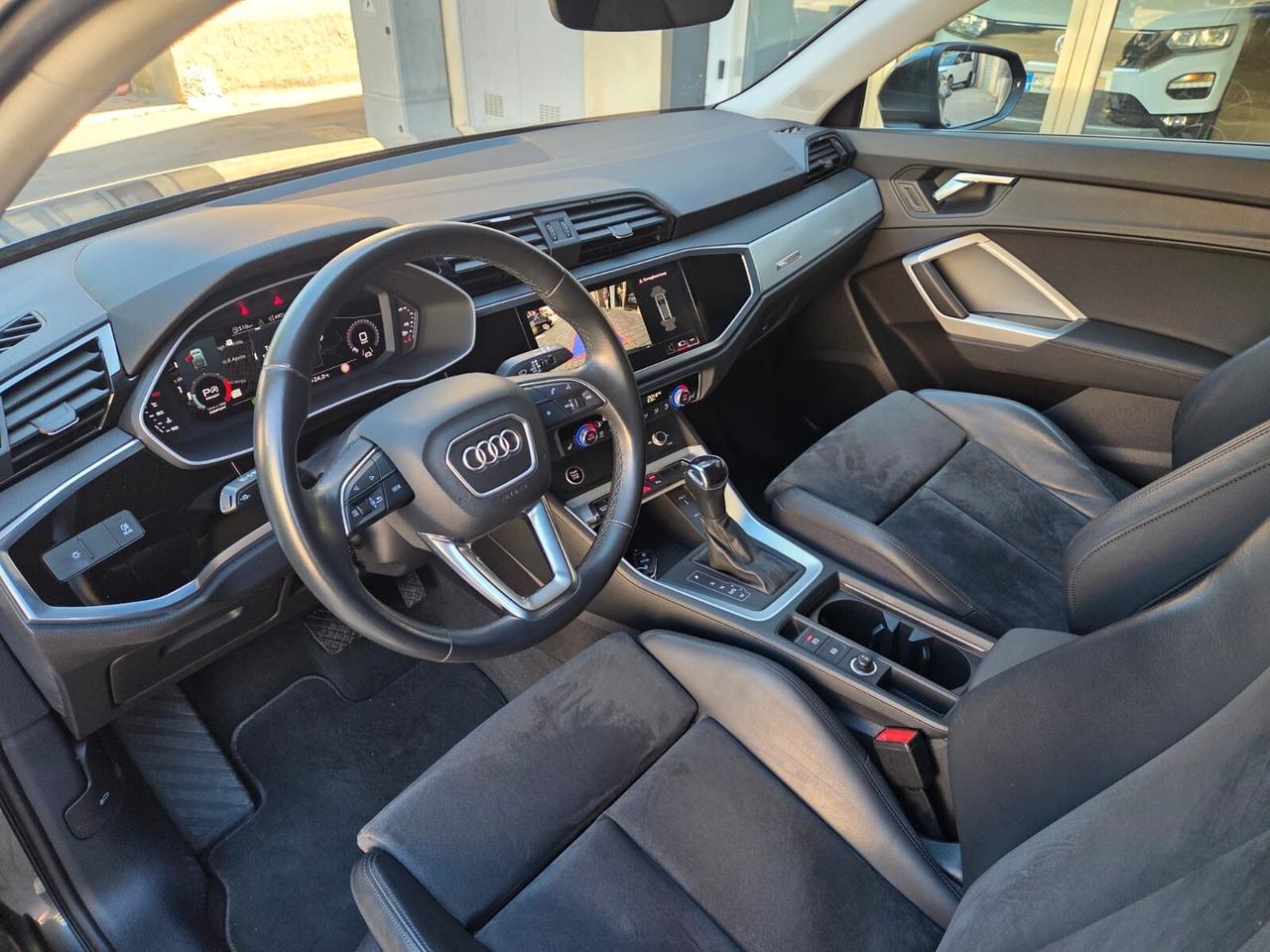 Audi Q3 Sportback 35 TDI S tronic S-Line