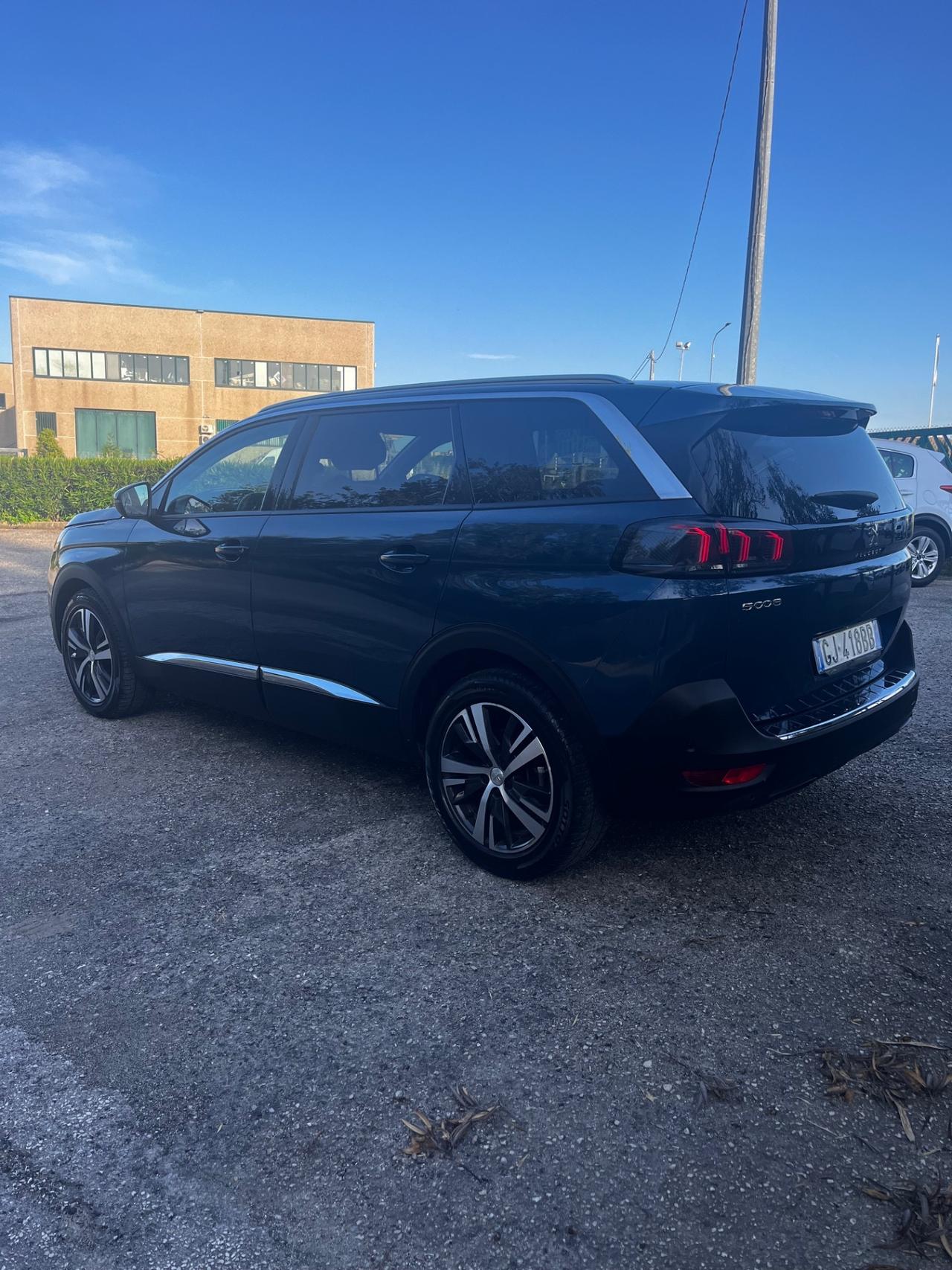 Peugeot 5008 BlueHDi 130 S&S EAT8 Allure