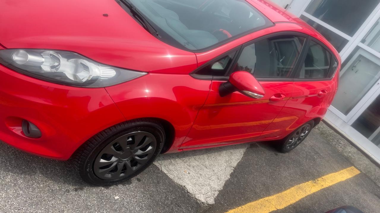 Ford Fiesta Fiesta+ 1.2 82CV 5 porte