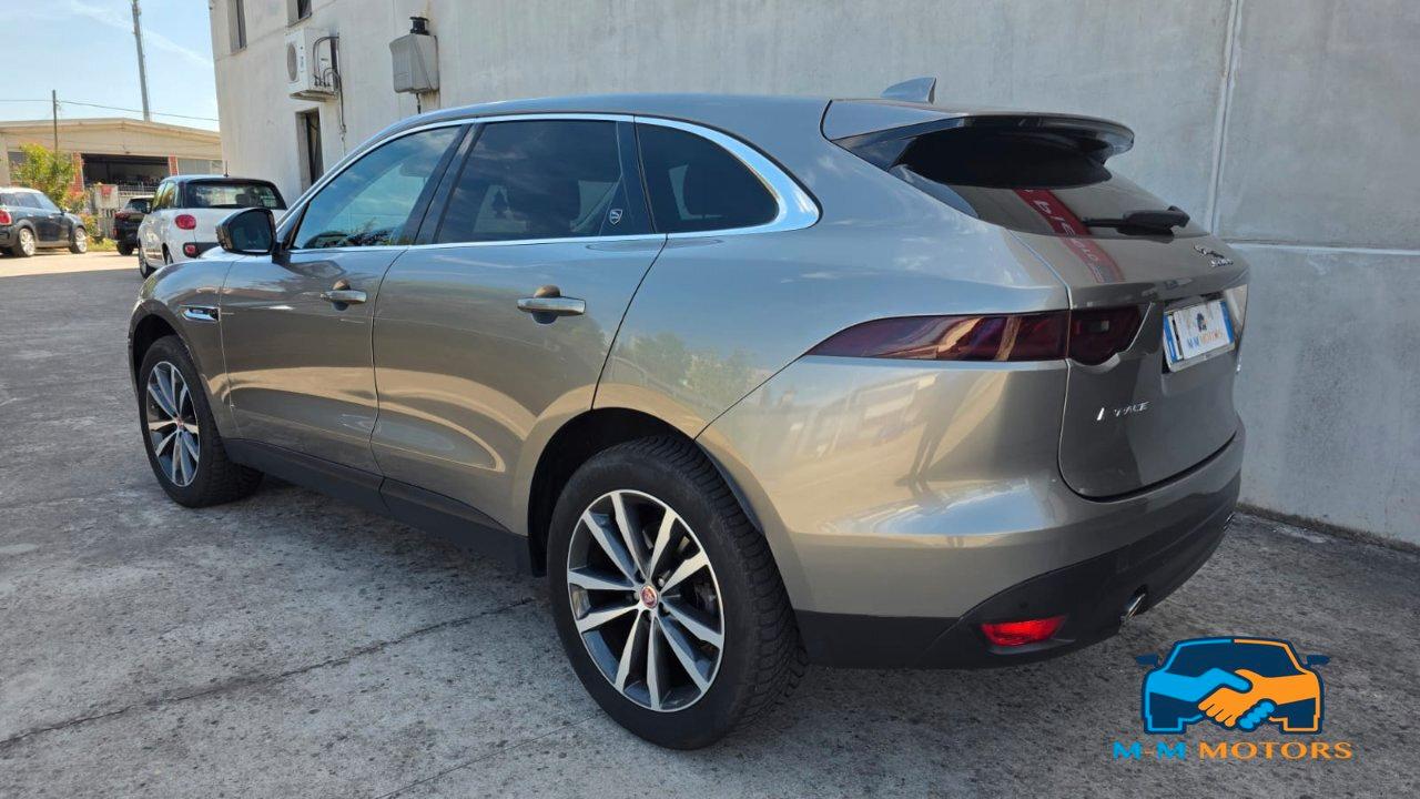 Jaguar F-Pace 2.0d i4 Portfolio awd 240cv auto my18