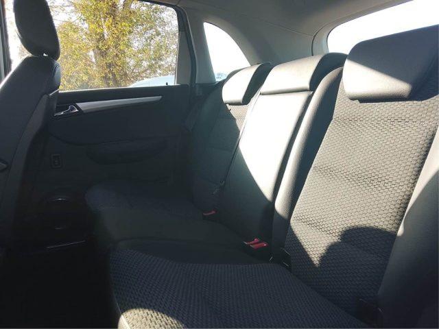 MERCEDES-BENZ B 180 CDI Premium