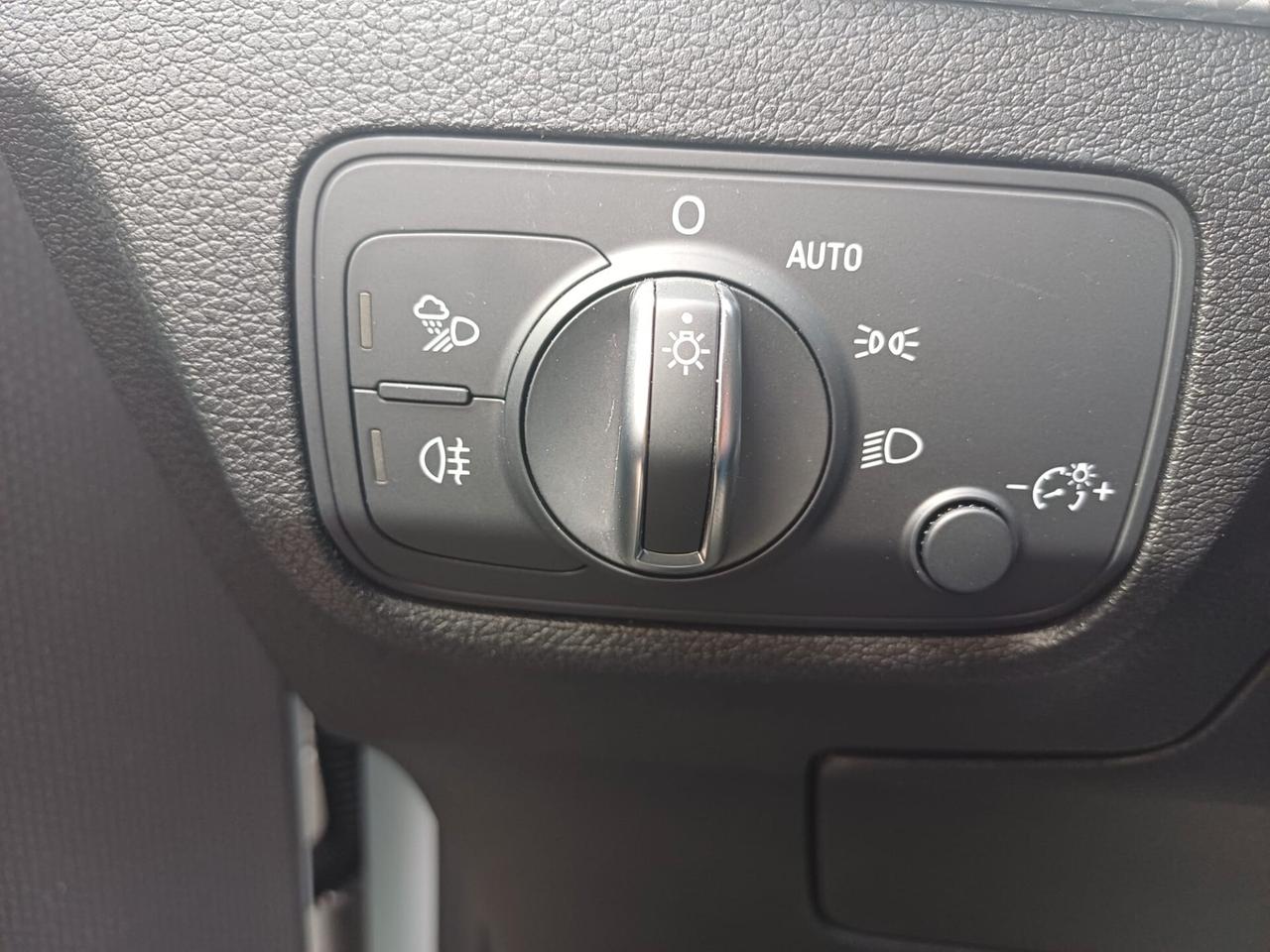Audi Q2 35 TFSI S tronic line Edition