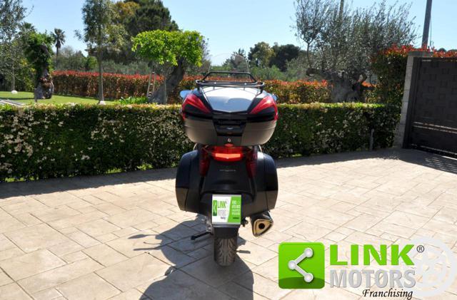 HONDA Deauville 700 ABS PARI AL NUOVO 29000 KM