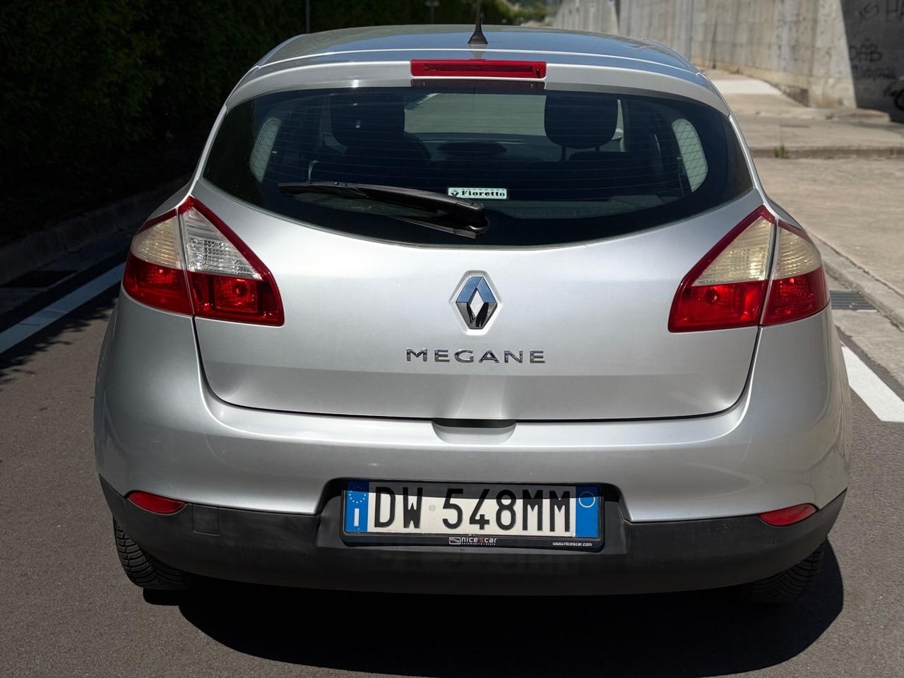 Renault Megane Mégane 1.5 dCi 90CV OK NEOPATENTATI