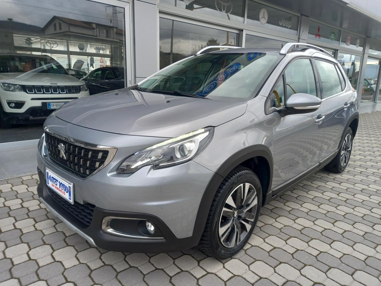 Peugeot 2008 1.6 BLUEHDI 100 cv *** ALLURE - FULL OPTIONALS *** EURO 6