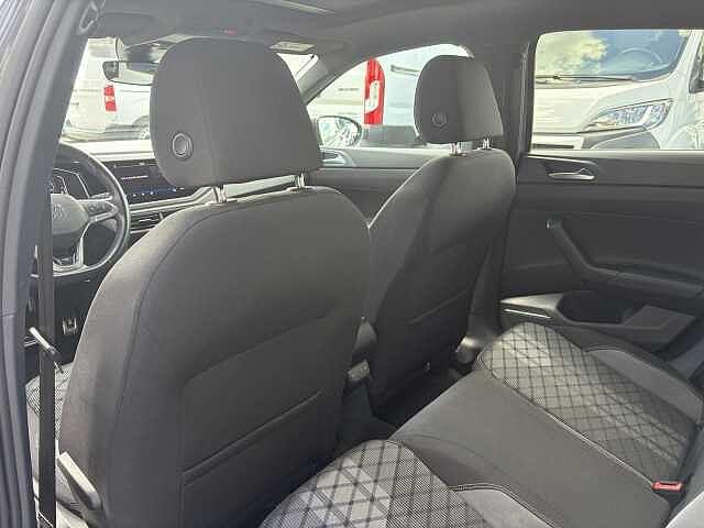 Volkswagen Taigo 1.0 TSI 115 CV DSG R-Line