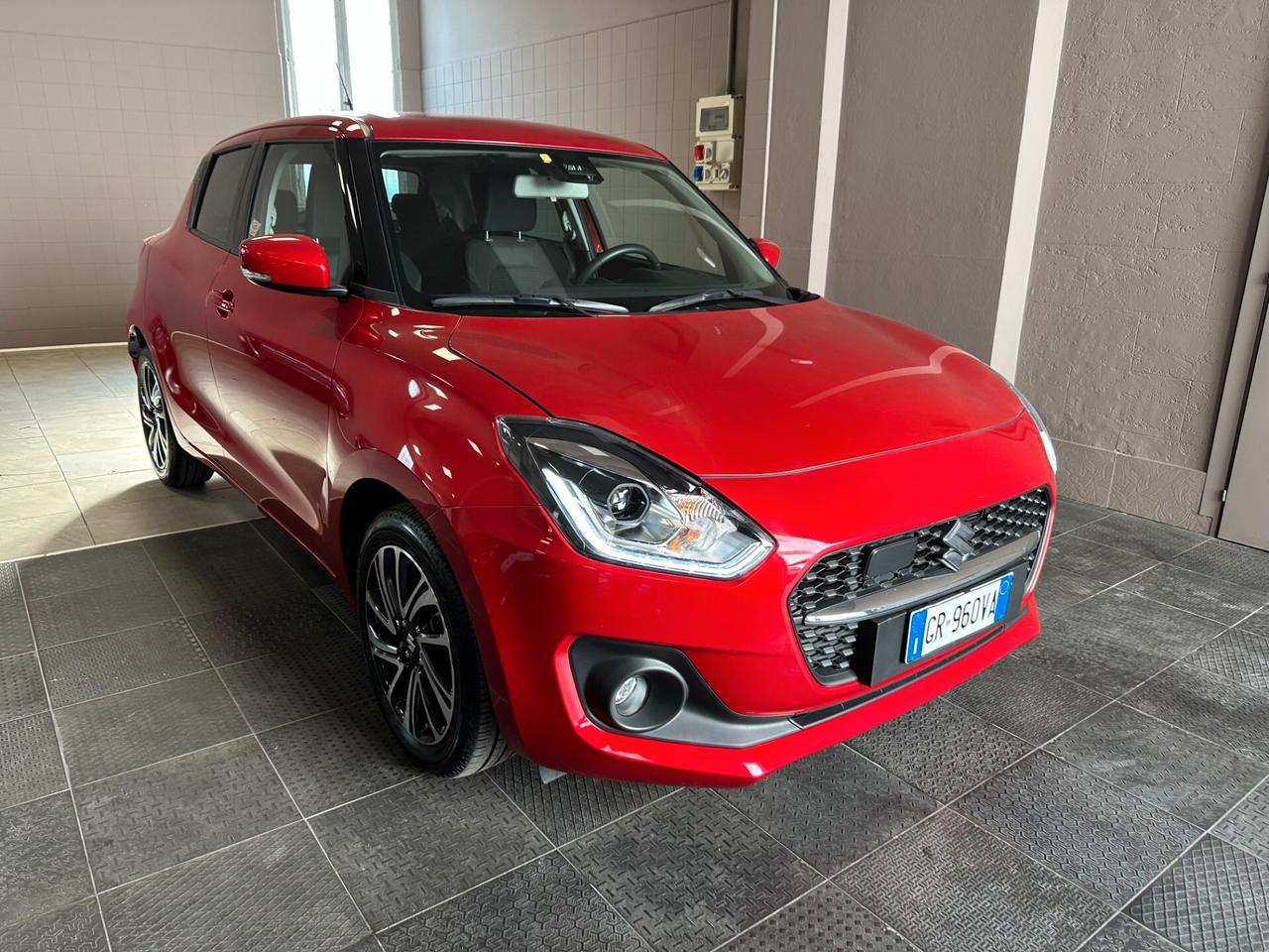 Suzuki Swift 1.2 Hybrid CVT Top Automatica