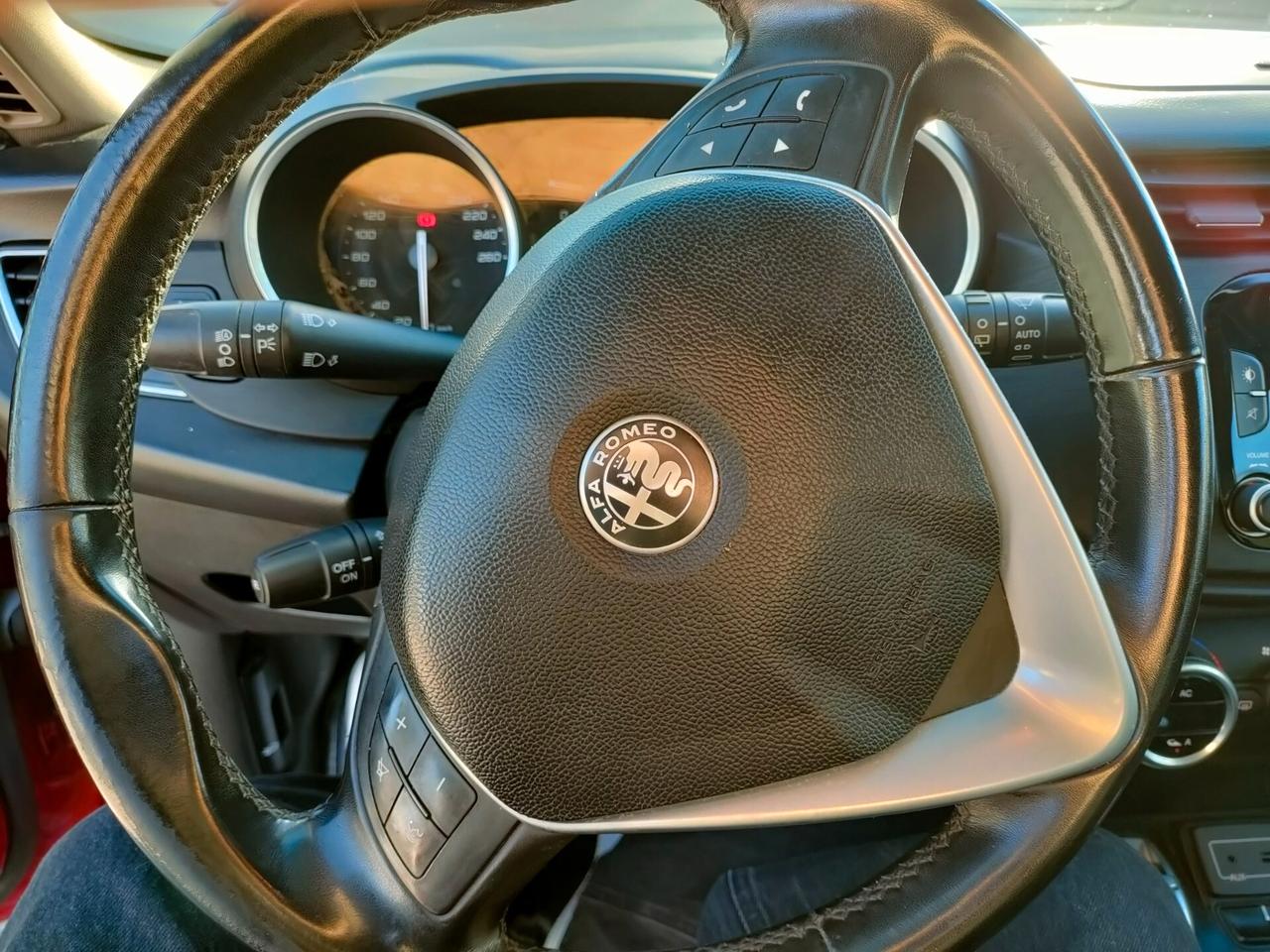 Alfa Romeo Giulietta 1.6 JTDm TCT 120 CV Super