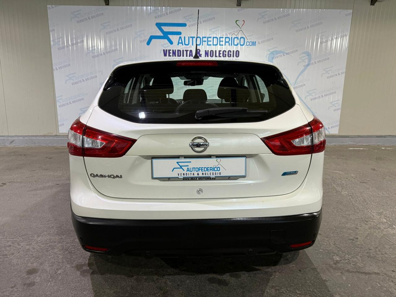 Nissan Qashqai 1.5 Dci 110cv Navigatore